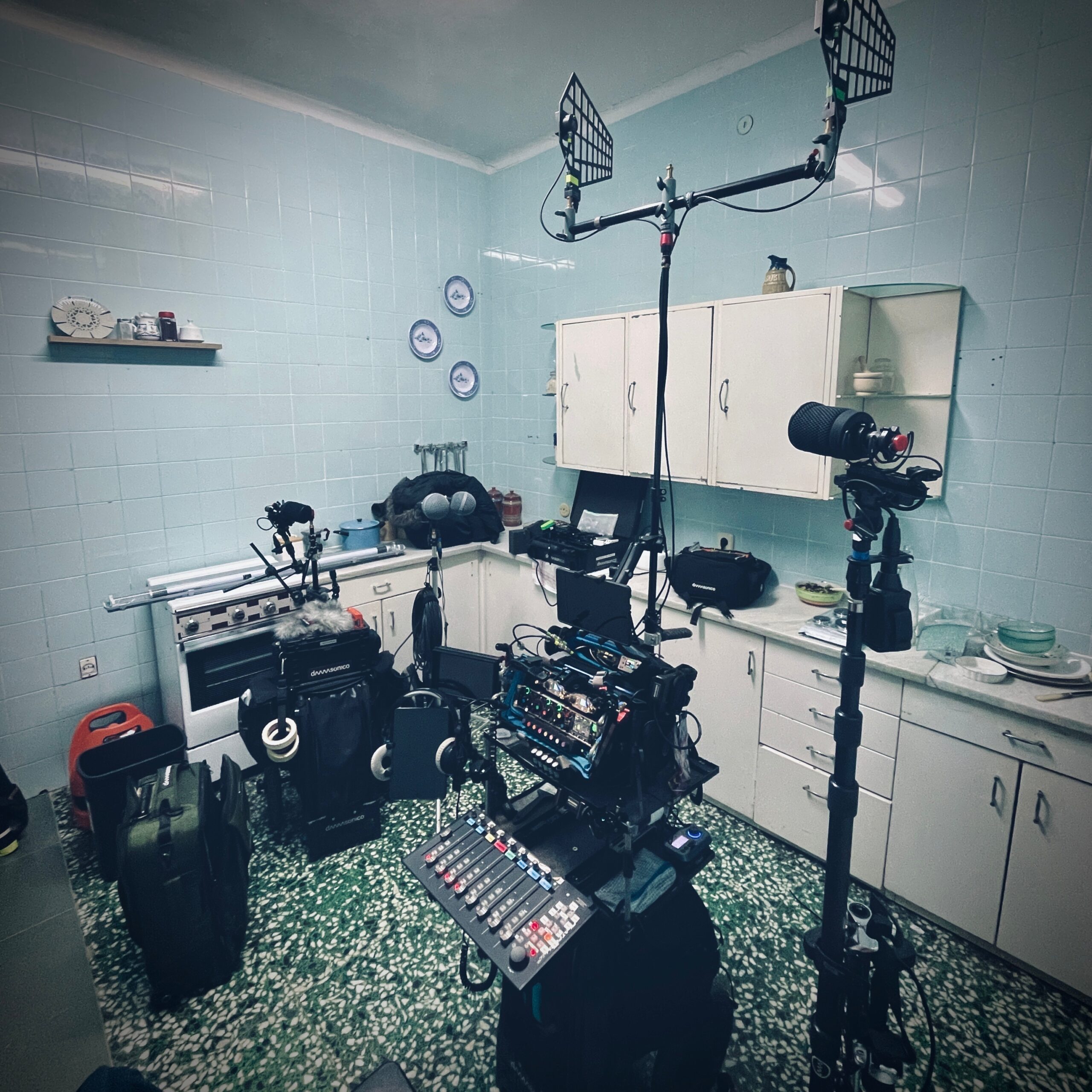 Damasonico.Sound Mixer.Sound Equipment_Sound Carts_Züca_SexoALos70_1