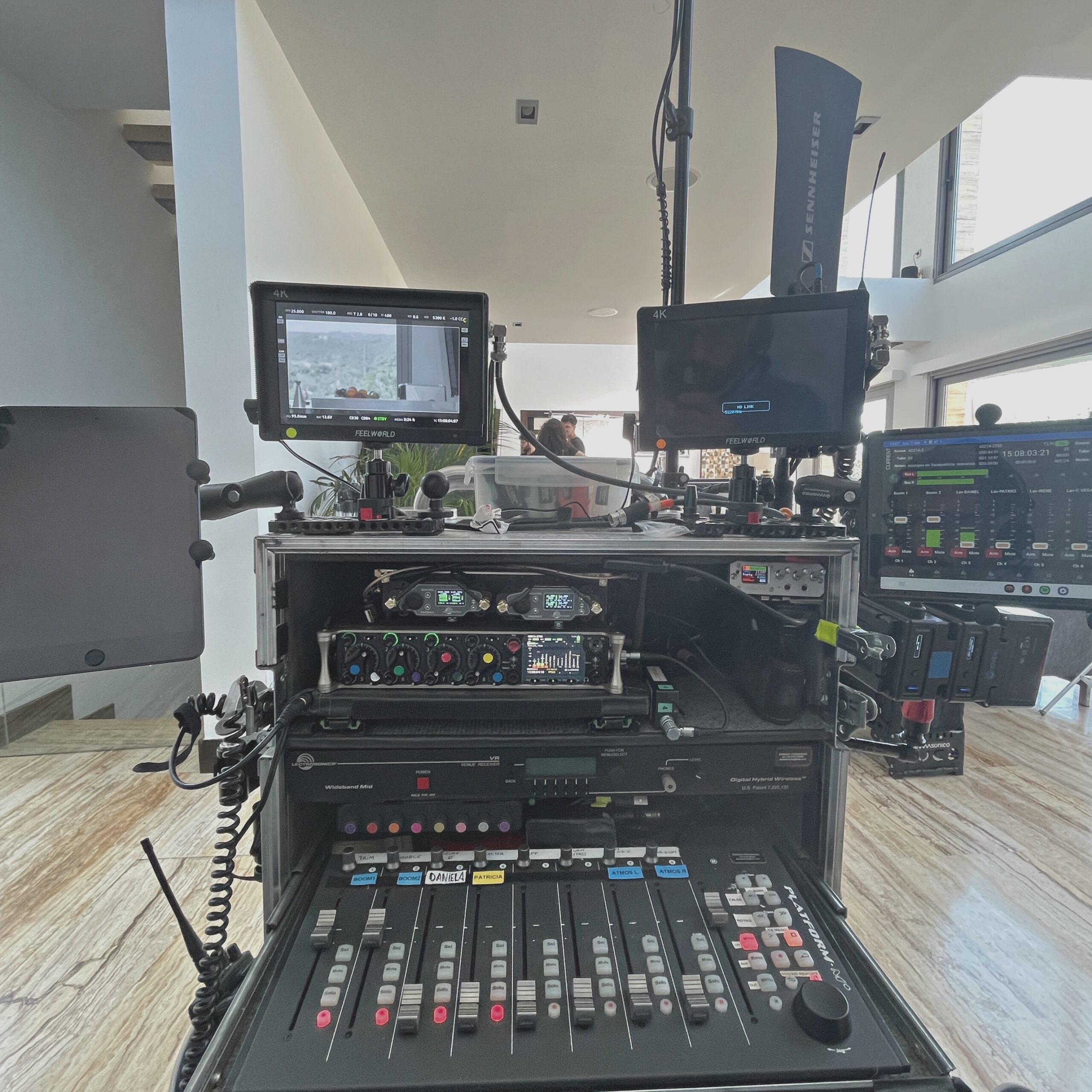 Damasonico_Sound Mixer_Sound Equipment_Carts_R2D2_Machos Alfa T4_1